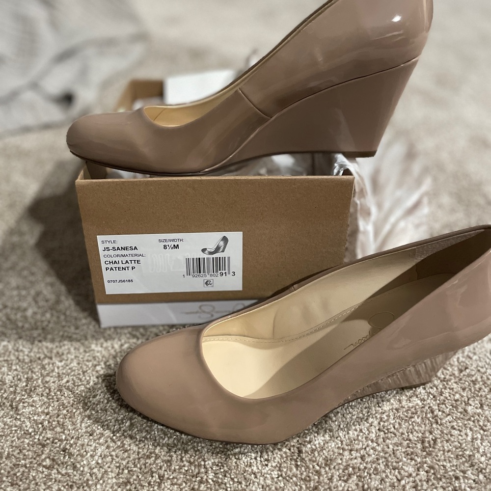 Jessica Simpson wedges